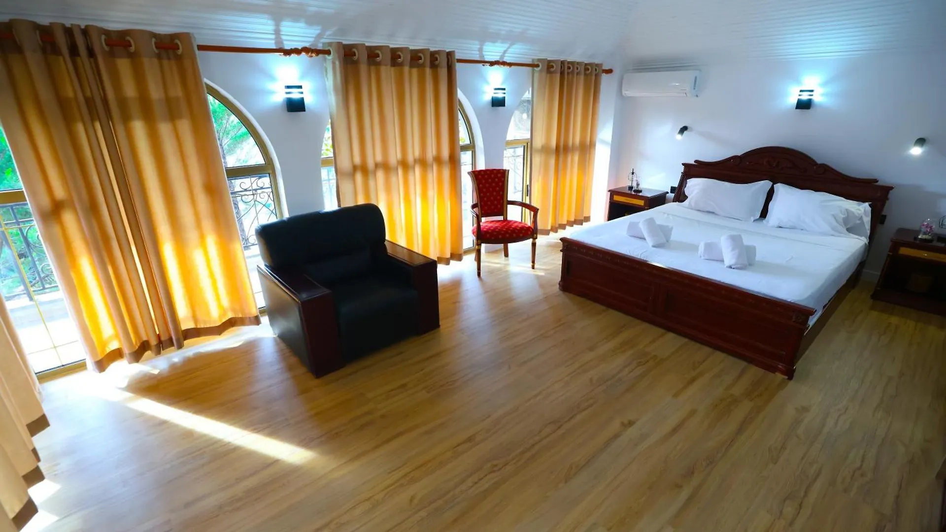 Vila Alizee Hotel Tirana