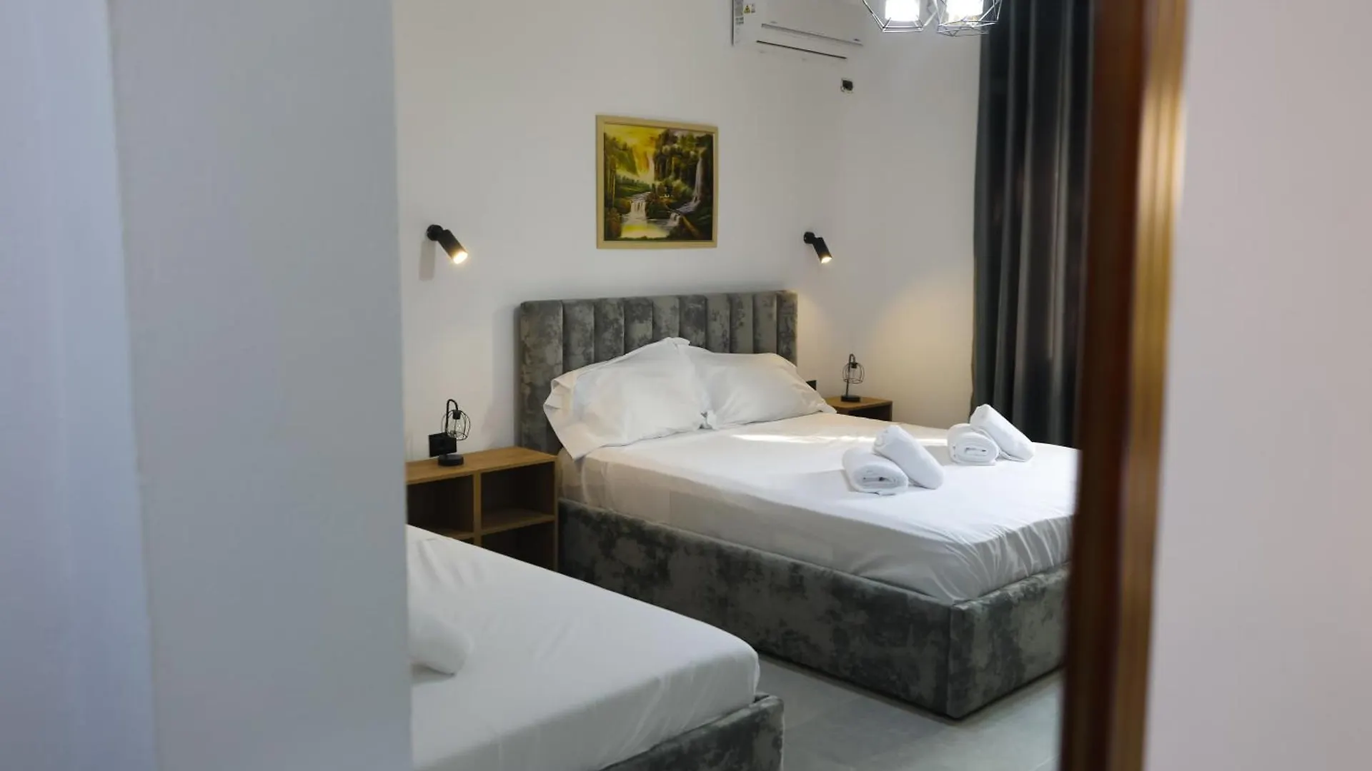 Vila Alizee Hotel Tirana